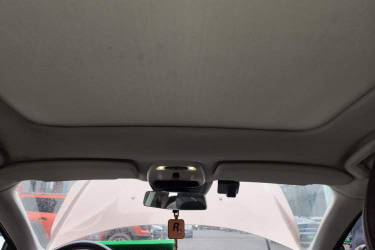 Used Volvo V40 2013 2.0T Zhiya Edition