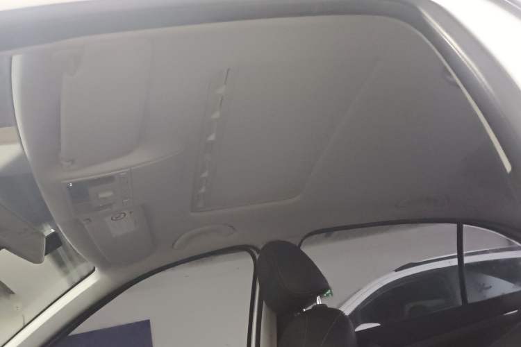 Used Volkswagen Lavida 2015 1.6L Automatic Comfort Edition