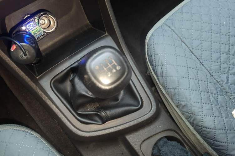 Used Wuling Hongguang V 2021 1.5L Jingqu Edition Enclosed-Window Vehicle LAR
