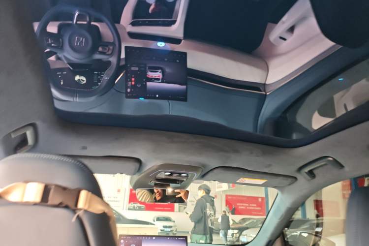 Used Zeekr 001 2024 YOU Edition 100 kWh All-Wheel Drive