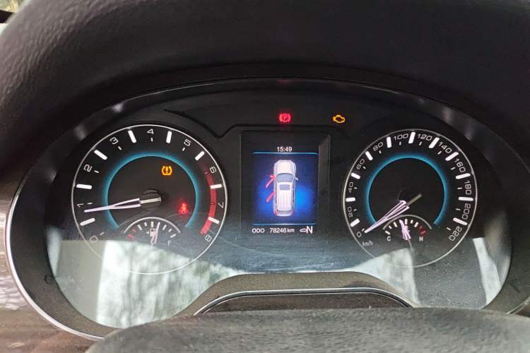 Used Haval H2 2016 Red-Label 1.5T Automatic Two-Wheel Drive Luxury Model Instrument Cluster