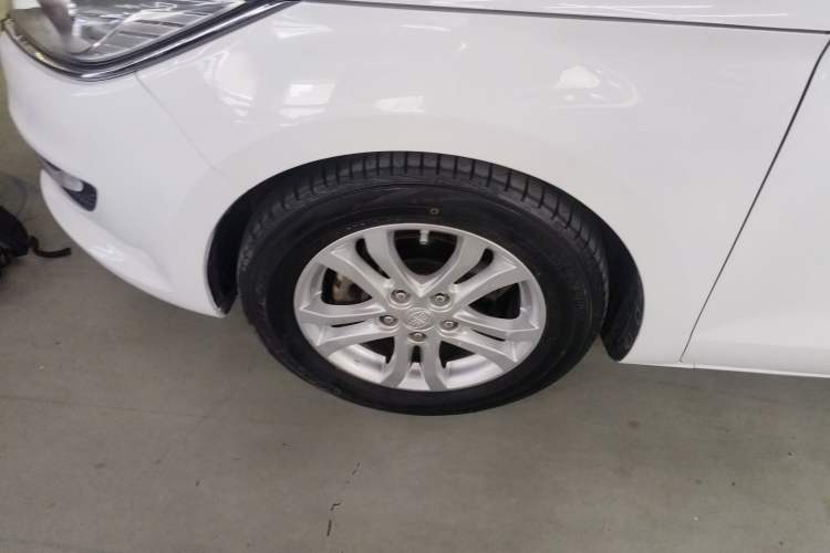 Used Bestune B50 2016 1.6L manual Comfort trim level