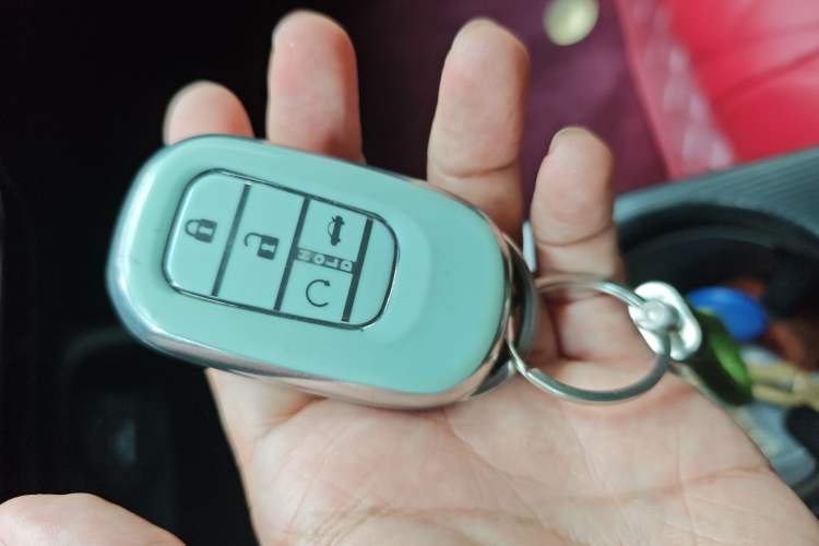 Used Honda Civic 2023 240TURBO CVT Dynamic Edition Vehicle Key