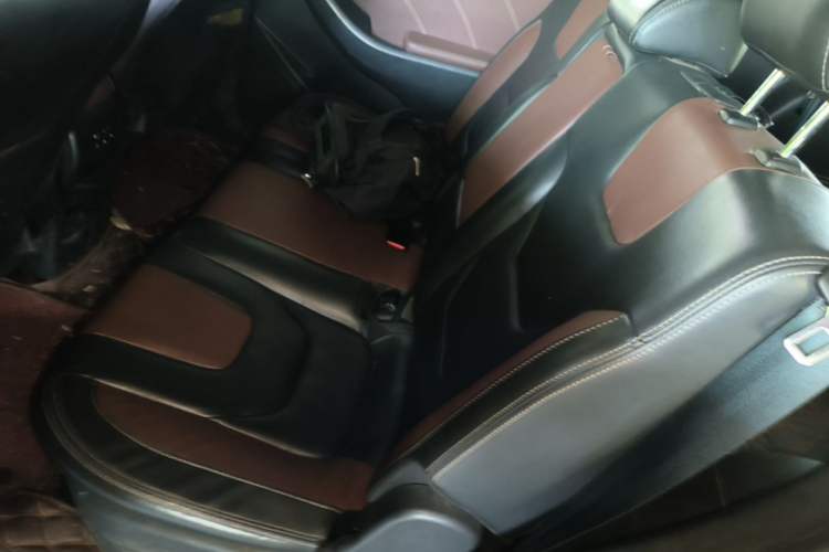 Used Dongfeng Fengon 580 2016 1.5T CVT Comfort Model
