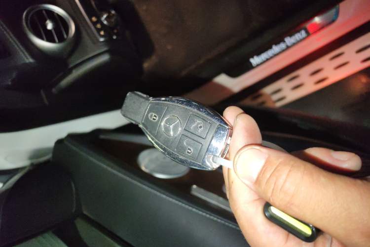 Used Mercedes-Benz GLC 2019 GLC 300 L 4MATIC Dynamic Model