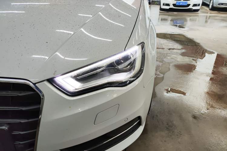 Used Audi A3 2014 Sportback 35 TFSI Automatic Style Edition Left Front Headlight