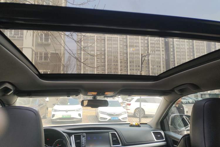 Used Toyota Highlander 2017 2.0T Four-Wheel Drive Luxury Edition 7 Seats
