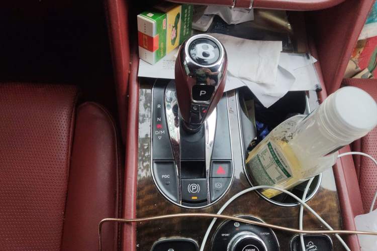 Used Bentley Bentayga  Gear Lever