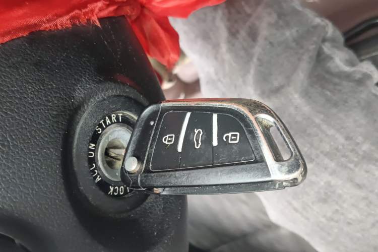 Used Kia K3 2013 1.6L Manual GLS