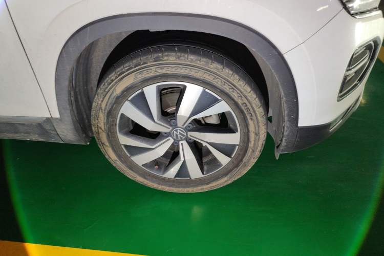 Used Volkswagen Tayron 2022 280TSI Two-Wheel Drive Luxury Smart Connectivity Version