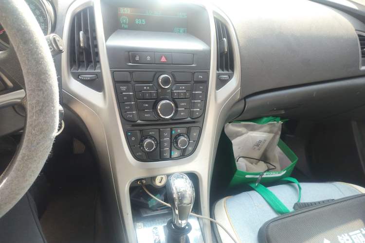 Used Buick GT 2014 XT 1.6L Automatic Fashion Edition