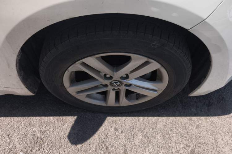 Used Toyota Levin 2019 185T CVT Luxury Edition China VI Standard Right Front Wheel Hub