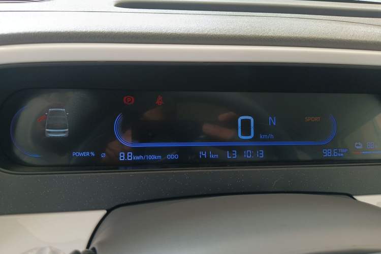 Used Geely Galaxy Panda 2025 210 km – Yuanqi Bear Instrument Cluster