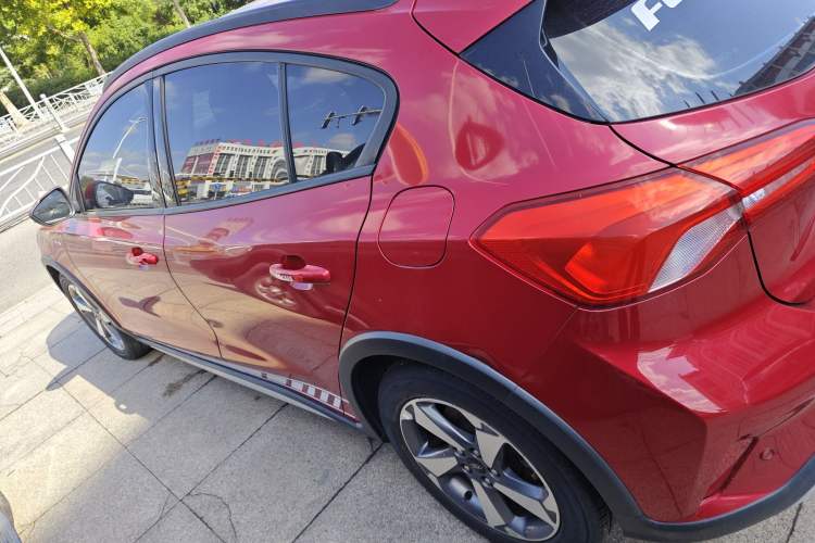 Used Ford Focus Active 2020 EcoBoost 180 Automatic Trendy Model
