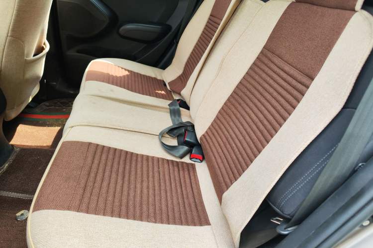 Used Hyundai ix35 2012 2.0L Automatic Two-Wheel Drive New Edition GL
