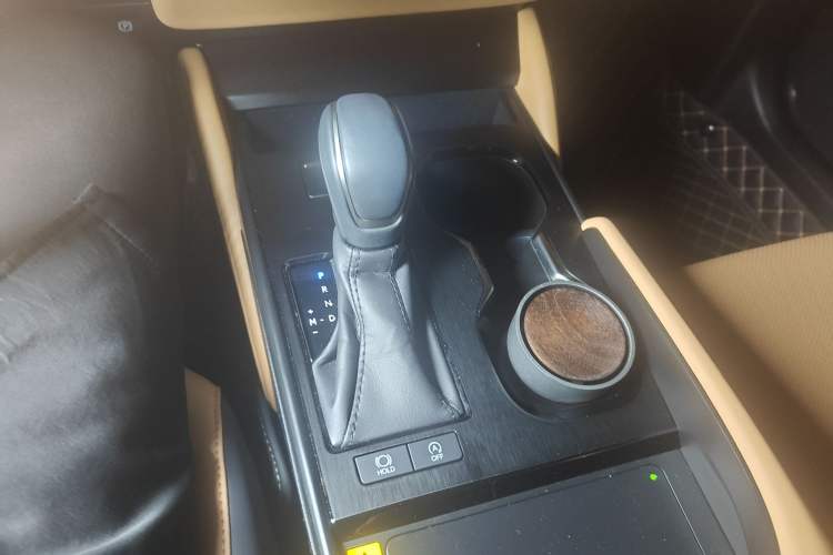 Used Lexus ES 2025 200 Premium Edition
