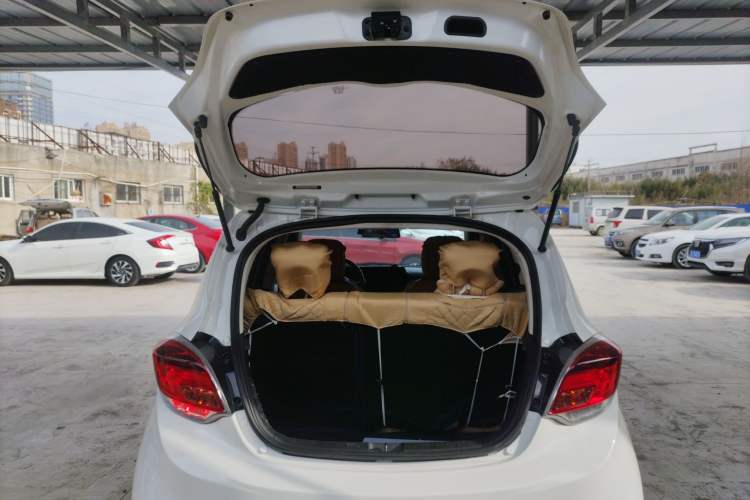 Used CHANGAN OSHAN Benni E-Star 2022 Qingxin Edition Colorful Model Lithium Iron Phosphate Trunk