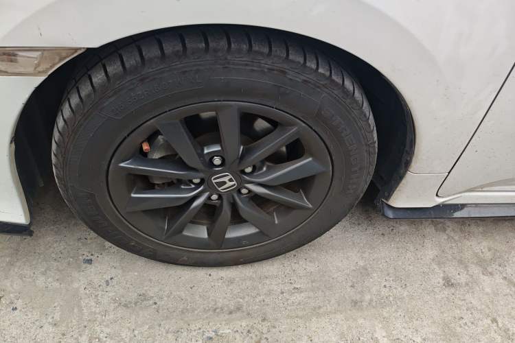 Used Honda Civic 2021 HATCHBACK 220TURBO CVT New Trendsetter