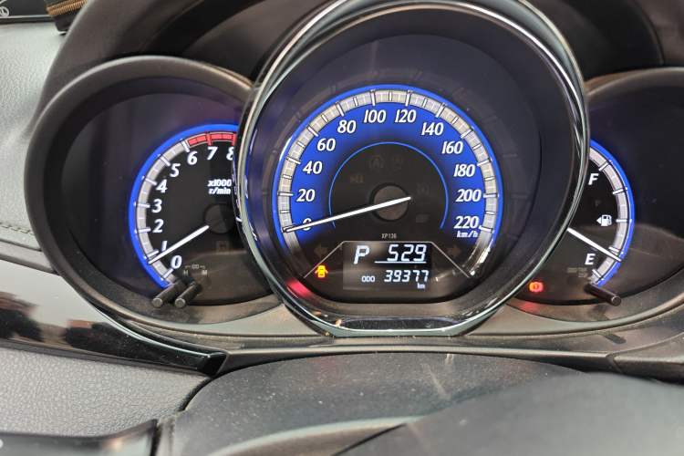 Used Toyota YARiS L Zhi Xuan 2016 Revised Version 1.5G CVT with Dynamic Sunroof