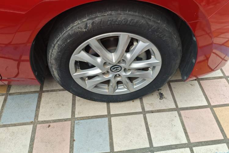 Used Mazda 3 Axela 2017 Sedan 1.5L Automatic Luxury Model Emission Standard China V