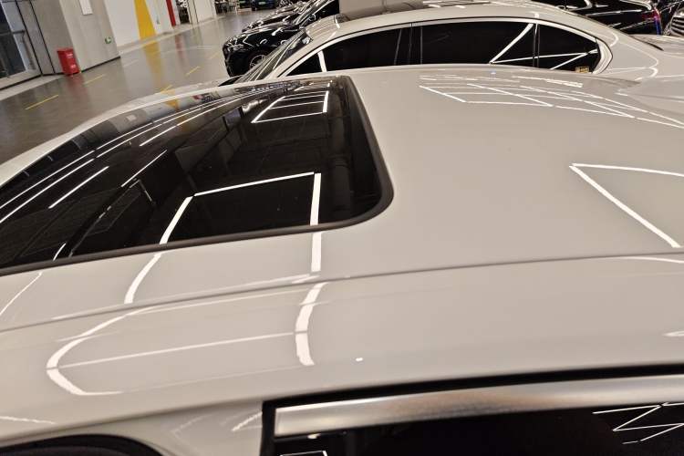 Used BMW 3 Series 2025 325i M Sport Package Roof