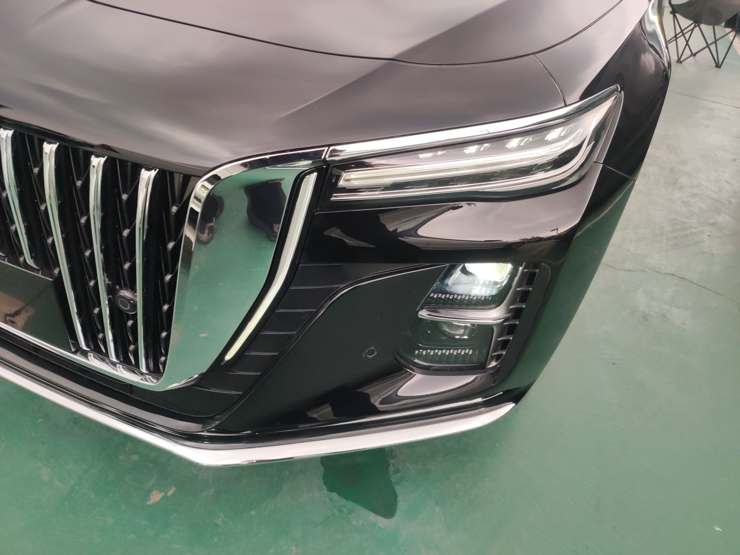 Hongqi H5 2024 2.0T Automatic Smart Connect Flagship Edition - Chinese Trim Xiang — снимка 6