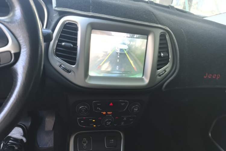 Used Jeep Compass 2017 200T Automatic Family Edition