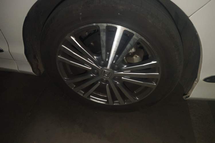 Used Honda Elysion 2016 2.4L Classic Edition Right Front Wheel Hub