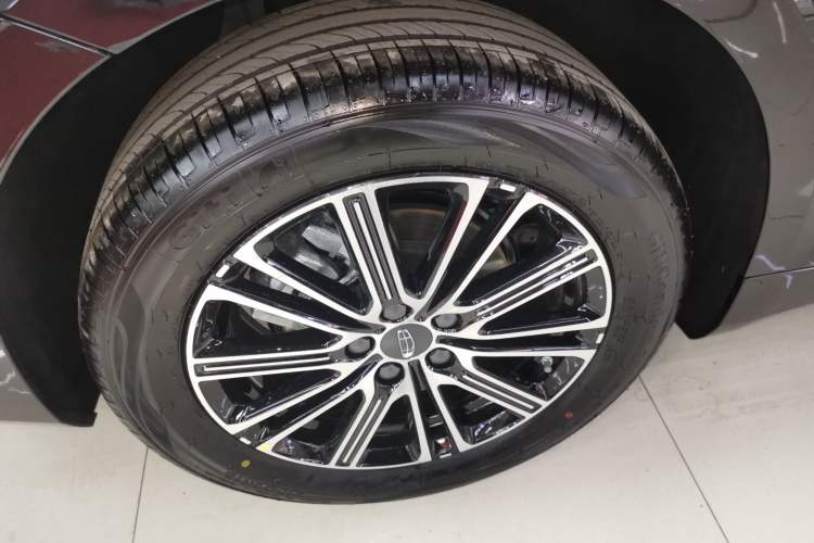 Used Geely Auto Preface 2026 Model Oriental Yao 1.5TD Fuyao Edition