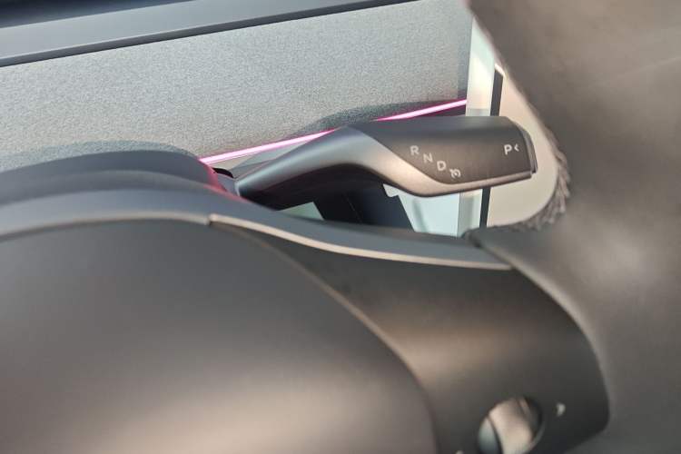 Used Tesla Model Y 2024 Rear-Wheel-Drive Version