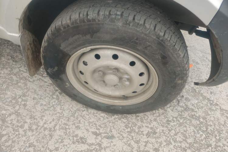 Used Wuling Rongguang Small Truck 2024 1.5L Double-Cab Extra-Long LAR
