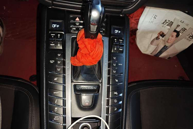 Used Porsche Macan 2018 Macan 2.0T