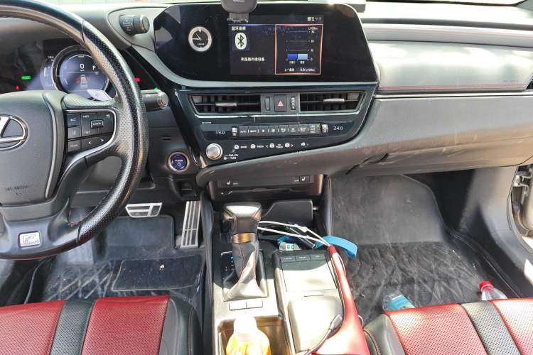 Used Lexus ES 2021 300h F SPORT Audio And AC Panel