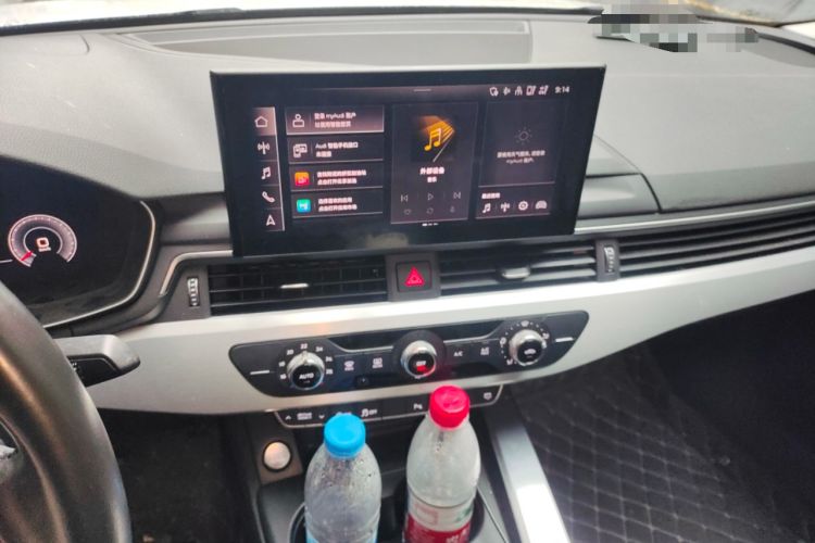 Used Audi A4L 2020 40 TFSI Fashion Dynamic Model Audio And AC Panel