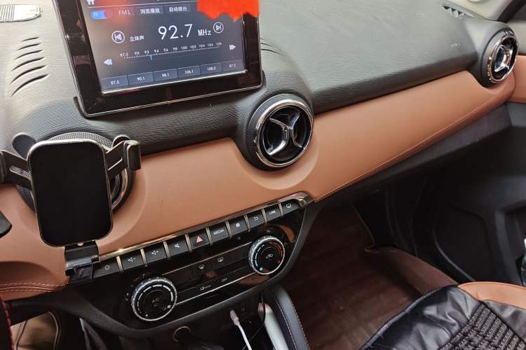 Used BAIC Senova X35 2016 1.5L Manual Luxury Edition