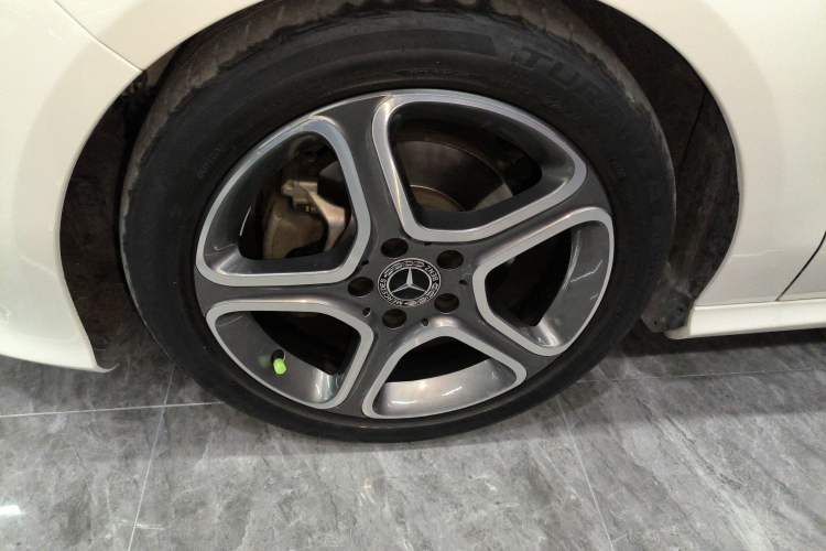 Used Mercedes-Benz CLA 2017 Facelifted CLA 180
