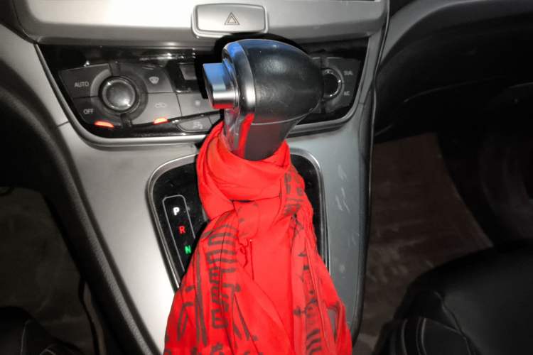 Used Haval H6 2015 Sport Edition 1.5T Automatic Two-Wheel Drive Luxury Model
