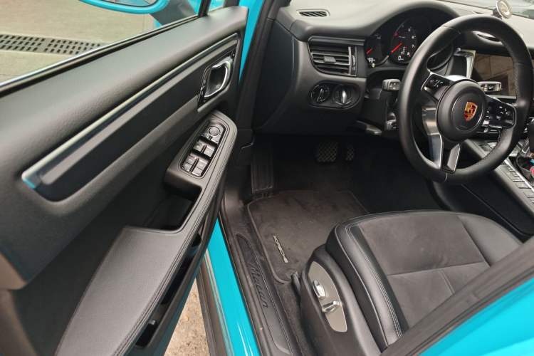 Used Porsche Macan 2018 Macan 2.0T