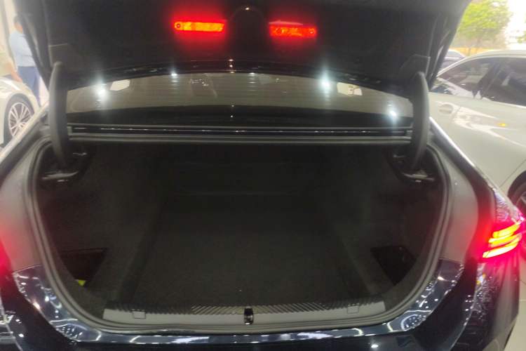 Used BMW 5 Series 2024 525Li M Sport Package
