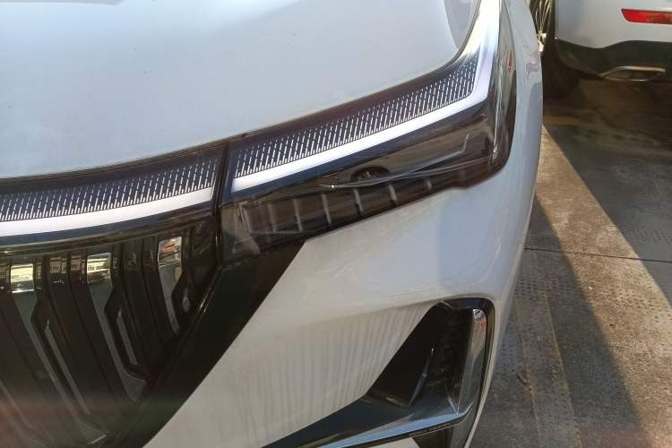 Used Geely Auto FX11 2025 4th Generation 1.5TD DCT – The Start