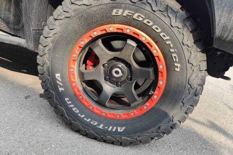 Used Great Wall Poer 2022 2.0T Black Bullet Special Edition GW4C20B Right Front Wheel Hub