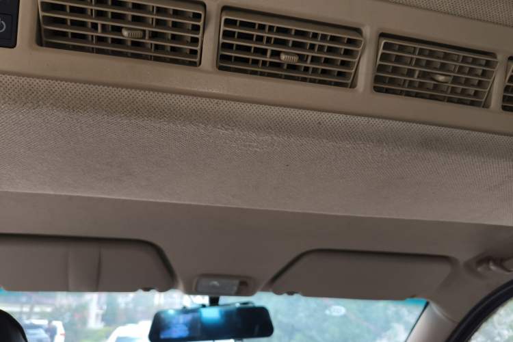 Used Wuling Hongguang 2014 1.5L S Standard Version
