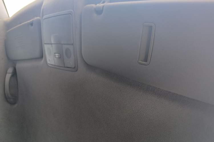 Used Kia K2 2012 Sedan 1.4L Automatic GLS Commemorative Edition
