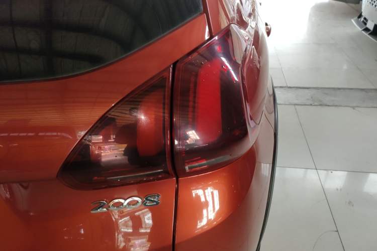 Used Peugeot 2008 2018 1.6L Automatic Fashion Edition