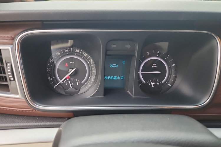 Used Buick GL8 2017 25S Comfort Version China V Standard