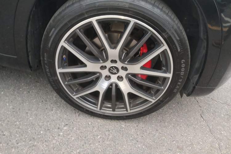 Used Maserati Levante 2022 2.0T GT Sharp Edition
