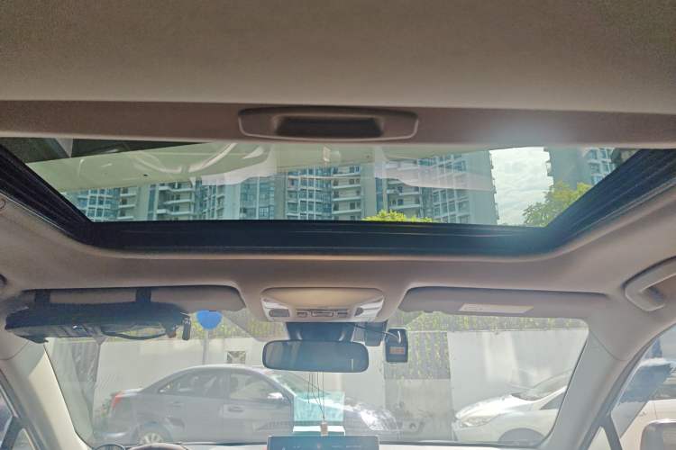 Used Toyota RAV4 2021 Dual-Engine 2.5L E-CVT Four-Wheel Drive Elite PLUS Edition Headliner