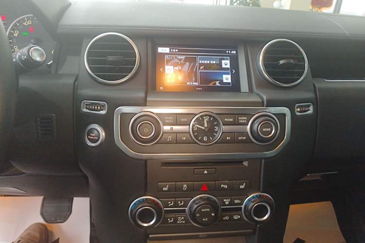 Used Land Rover Discovery 2015 3.0 SDV6 HSE Diesel Version
