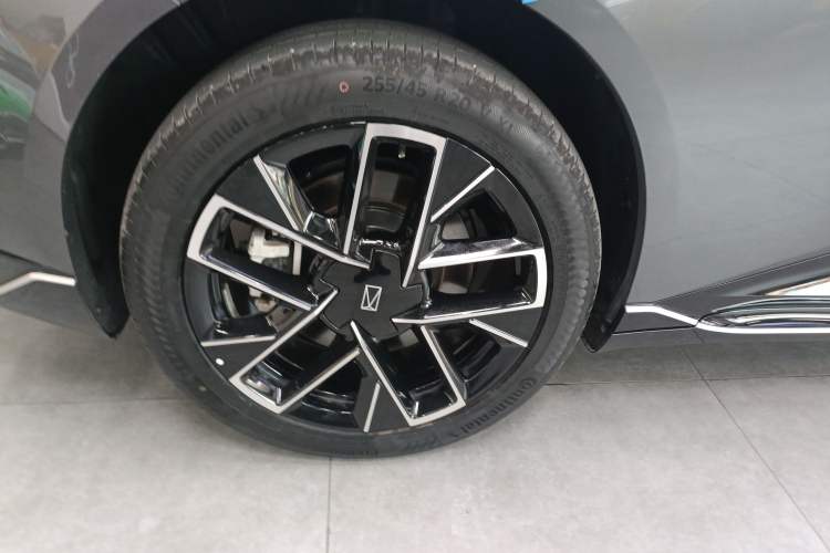 Used Avatr 06 2025 Ultra Pure Electric Edition