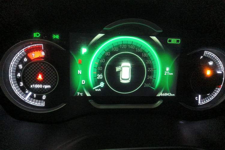 Used Hyundai Santa Fe 2023 Traveler 380T GDi Automatic Two-Wheel Drive GLX Elite Edition
